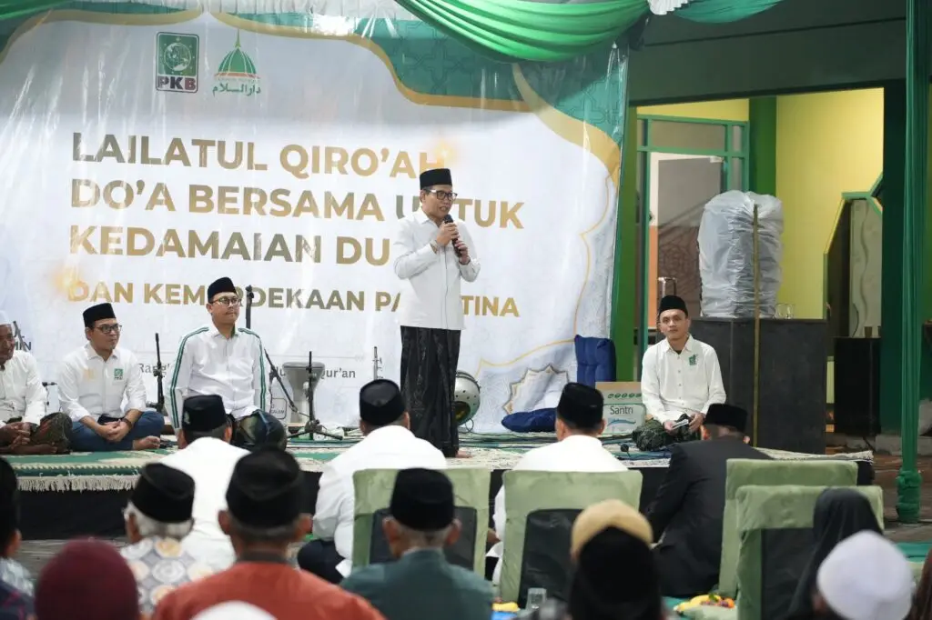 PKB Jatim Bagikan 26.000 Paket Sembako dan Gelar Konsolidasi Kader pada Peringatan Nuzulul Qur’an